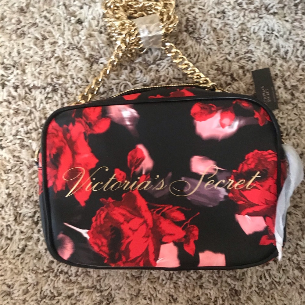 🌹🌸Victoria Secret across body Gold Chain NWT🌺